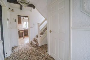 Entrance Hallway- click for photo gallery